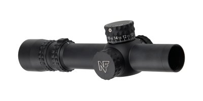 NX8 FFP 1-8x24, riktm. FC-Mil belyst